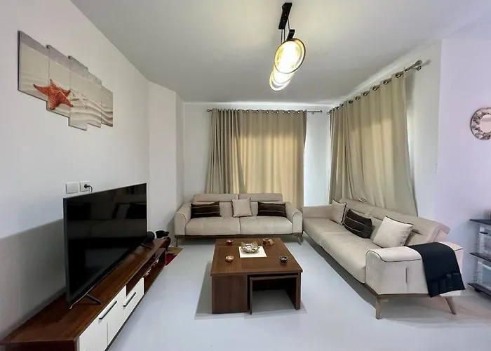 Appartamento 4br Penthouse, Lagoon View, Swanlake El Gouna